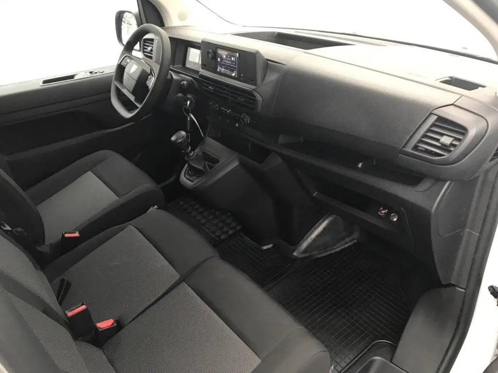 Peugeot Expert L3 MAN6 2,2 BlueHDi / 110kW