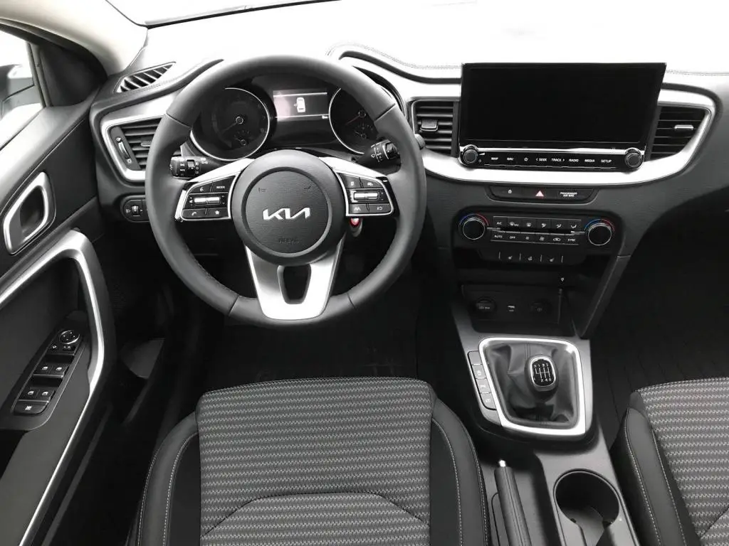 KIA Ceed SW CD TOP 1,5 T-GDi / 103kW