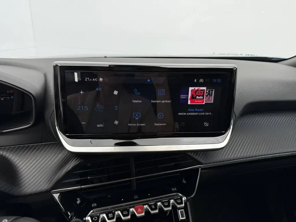 Peugeot 2008 ALLURE Hybrid  1,2 145 e-DCS6 / 107kW