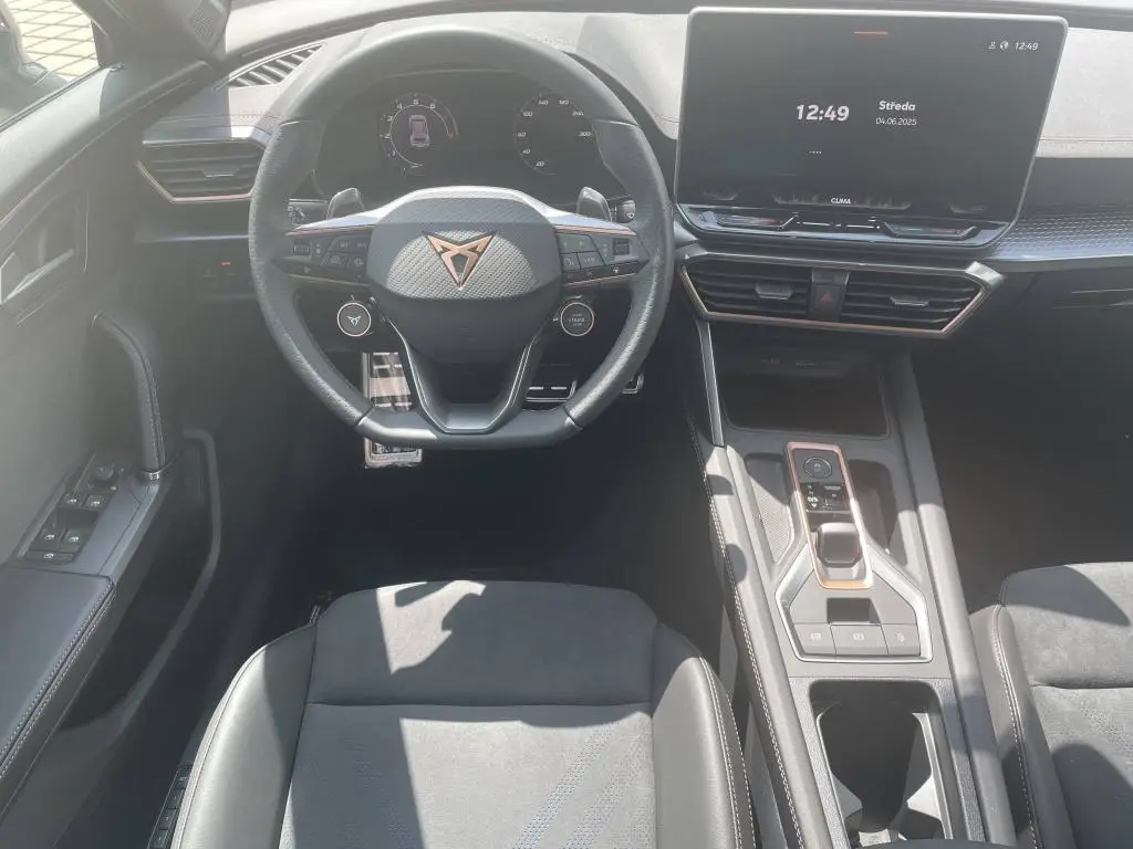 CUPRA Formentor DSG 4WD 2,0 TSI / 150kW