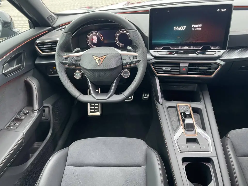 CUPRA Formentor DSG 4WD 2.0 TSI / 245kW