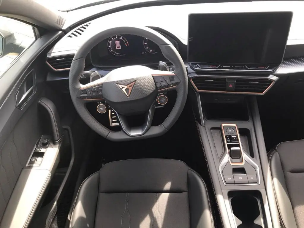 CUPRA Leon Sportstourer DSG 1,5 eTSI / 110kW