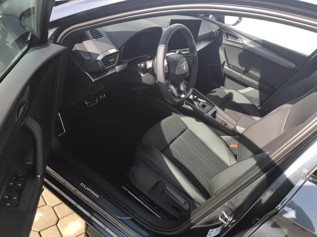 CUPRA Leon Sportstourer DSG 1,5 eTSI / 110kW