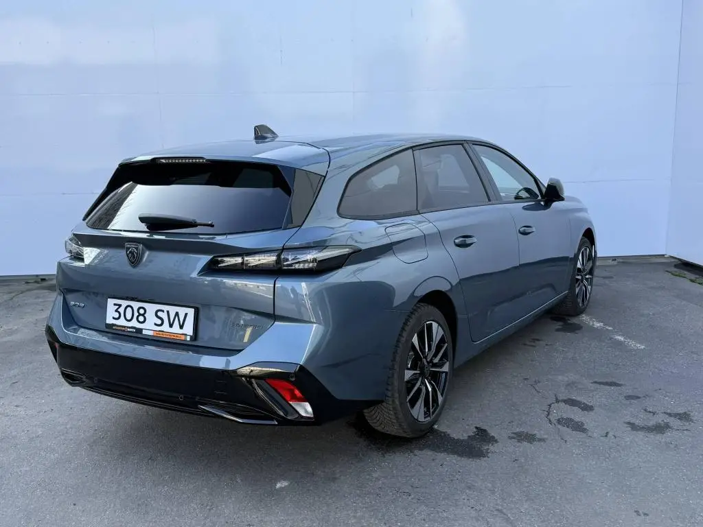 Peugeot 308 SW ALLURE Hybrid  e-DCS6 1.2 / 107kW