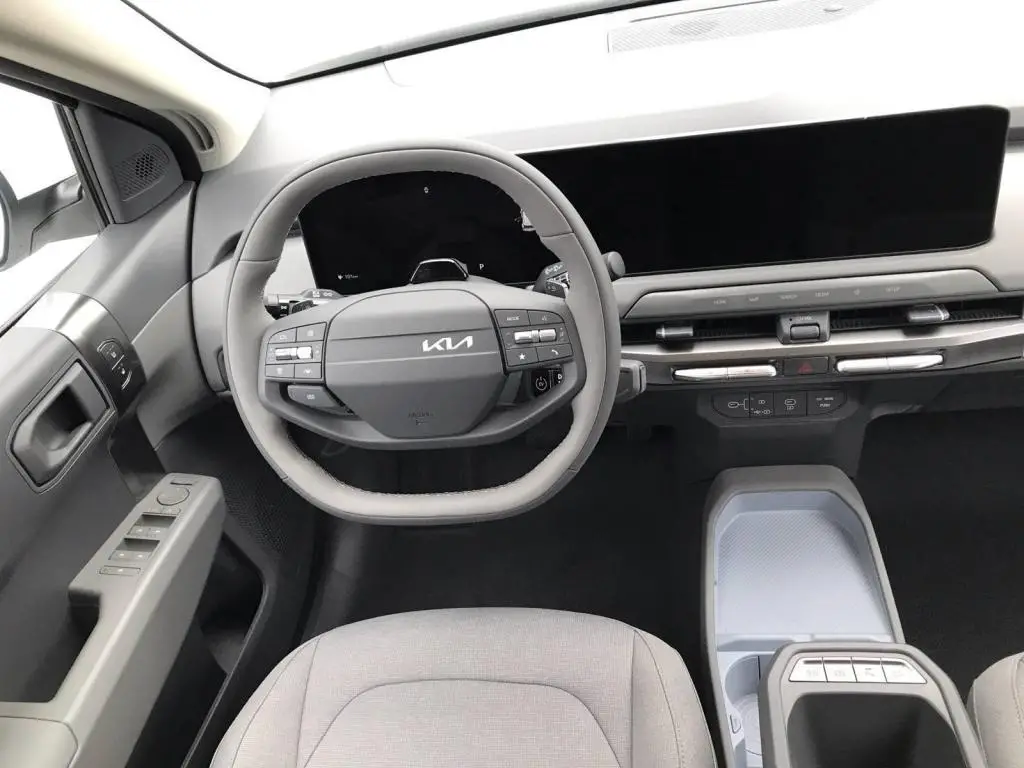 KIA EV3 AIR 4x2 Synchronní AC elektromotor / 150kW