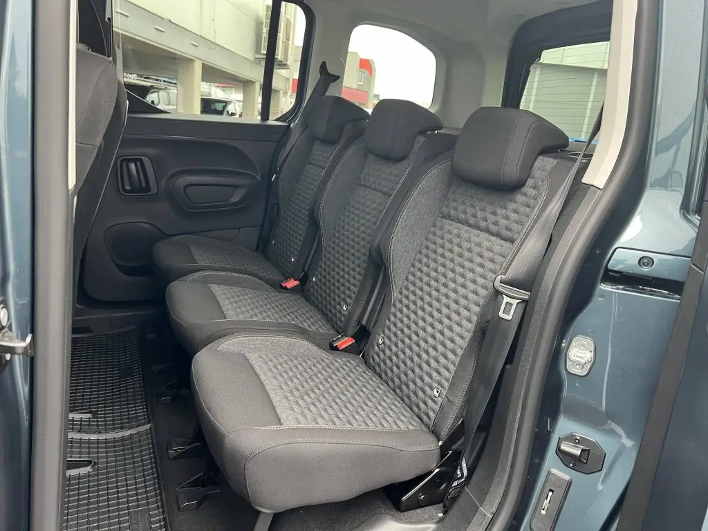 Peugeot RIFTER GT S&S EAT8 1,5 BlueHDi / 96kW