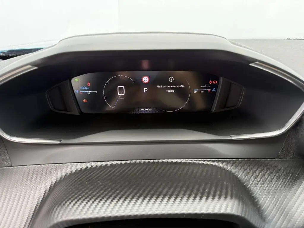 Peugeot 2008 ALLURE Hybrid  1,2 145 e-DCS6 / 107kW