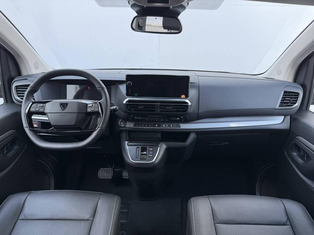 Peugeot Traveller Allure Long 2.2 BlueHDi S&S EAT8 / 132kW
