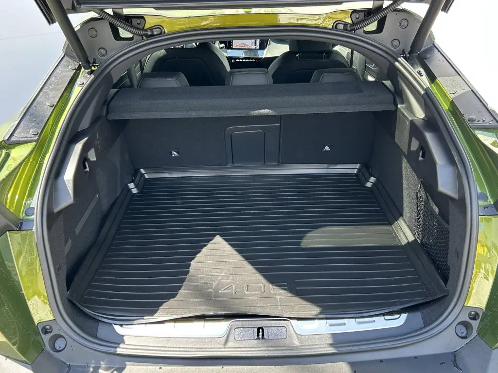 Peugeot 408 GT 240 e-DCS7 1,6 PureTech / 177kW