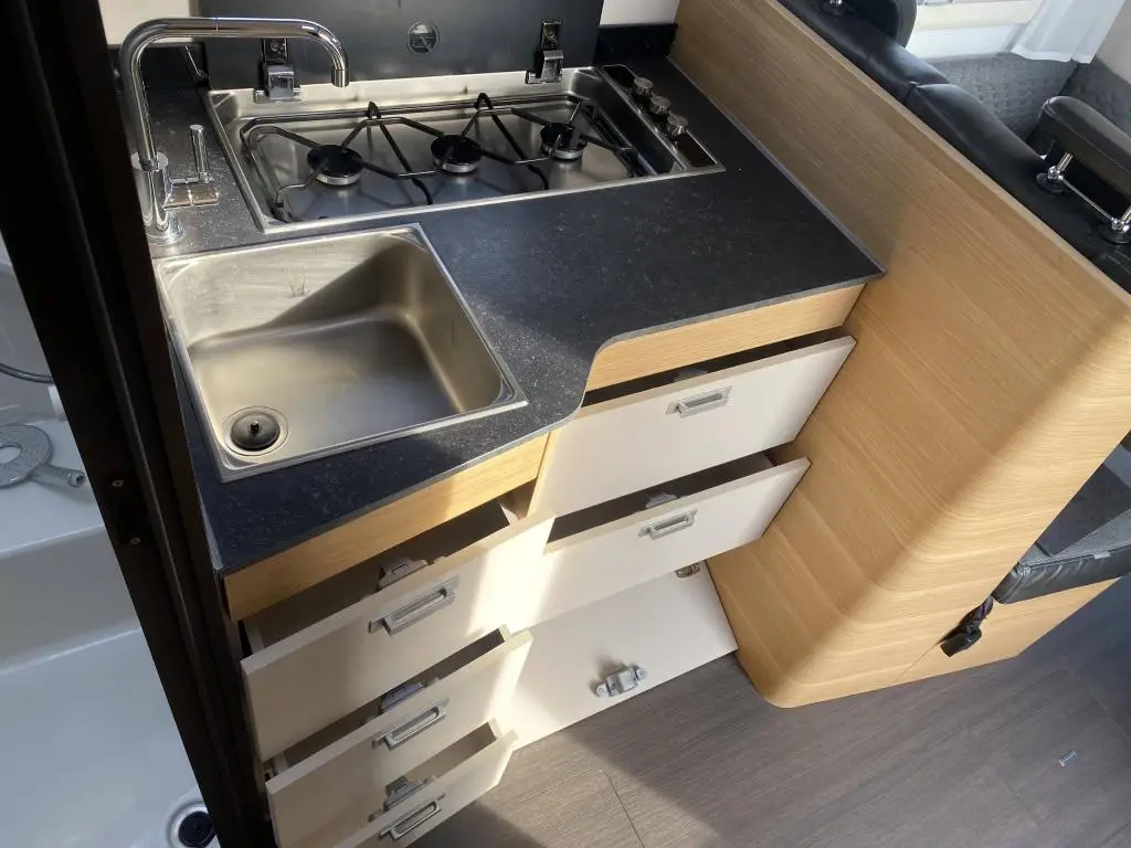 FIAT užitkové Carado Matrix Axess 670SL 2,3Mjet / 118kW