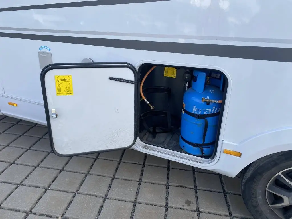 FIAT užitkové Carado Matrix Axess 670SL 2,3Mjet / 118kW