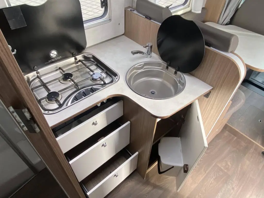 FIAT užitkové Ducato Carado T447 2.2 MJET / 103kW