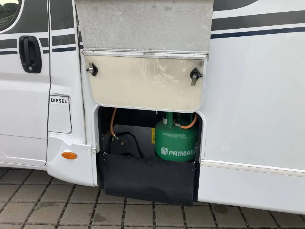 FIAT užitkové Ducato Carado T464 2.2 MJET / 103kW