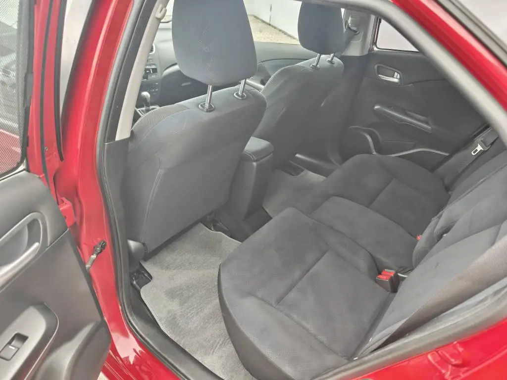 Honda CIVIC Honda Civic 1,8 Sport Tourer  / 61kW