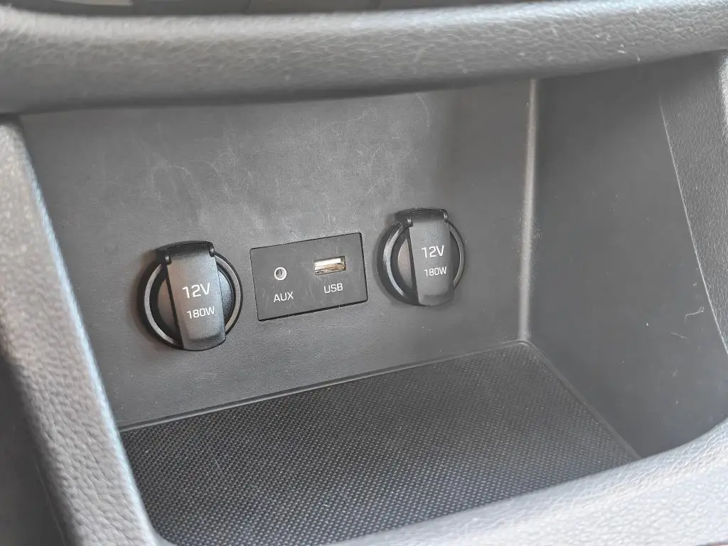 Hyundai i30 Fastback  1,6 CRDI / 100kW