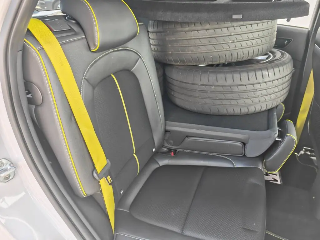 Hyundai Kona N Line DCT 1,6 T-GDI / 130kW