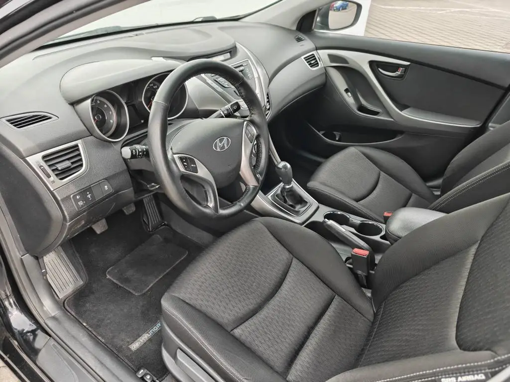 Hyundai Ostatní 1.6  benzin  / 97kW