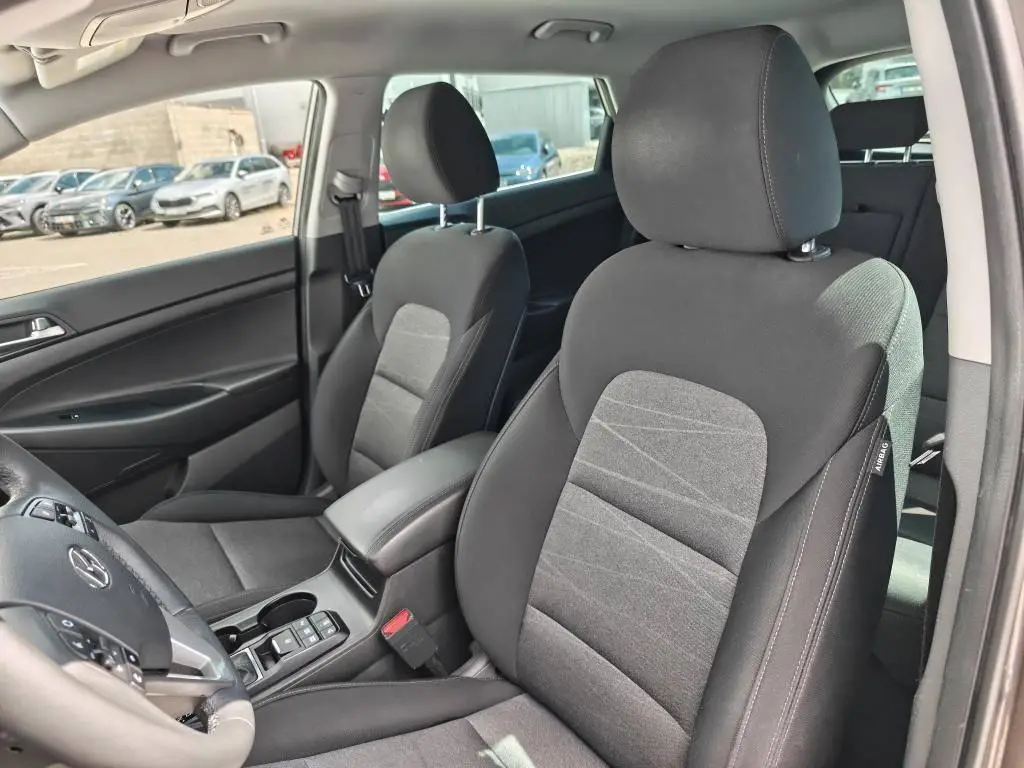 Hyundai Tucson Tucson 4. gen 1.6 CRDi E-VGT 100kW 4x2 D  / 100kW