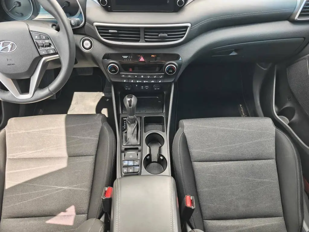 Hyundai Tucson Tucson 4. gen 1.6 CRDi E-VGT 100kW 4x2 D  / 100kW