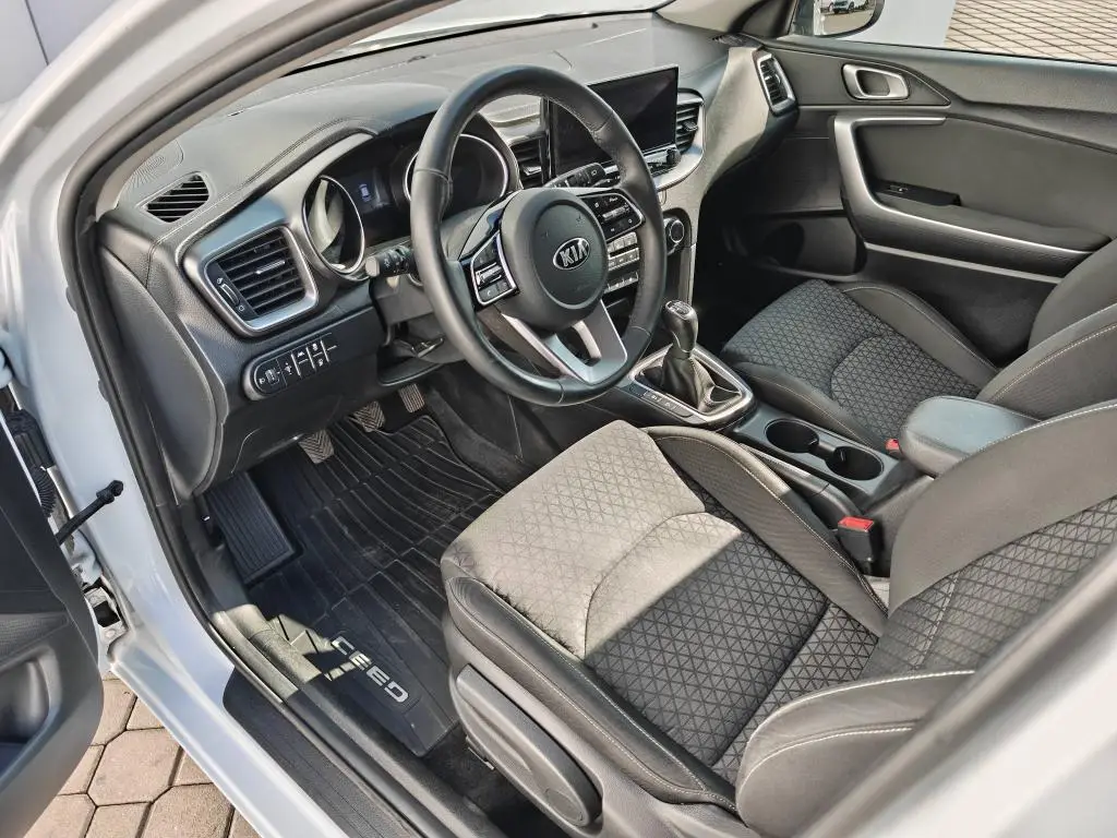 KIA Ceed 5HB ceed  / 103kW