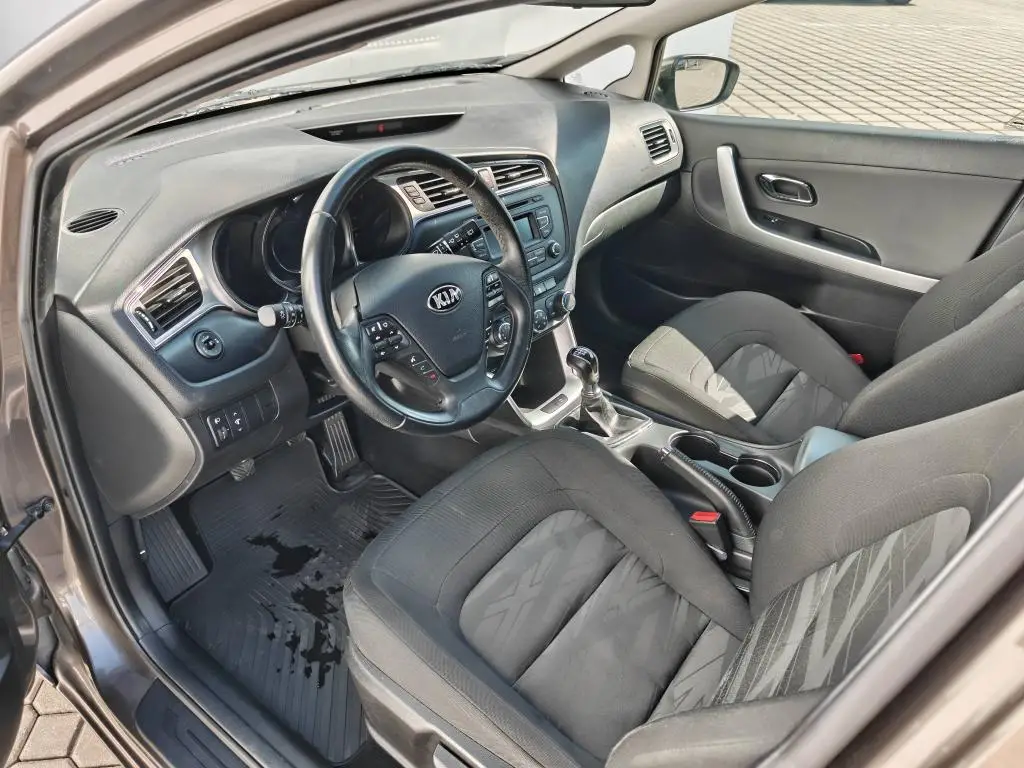 KIA Ceed 5HB COOL 1,4 CVVT / 73kW