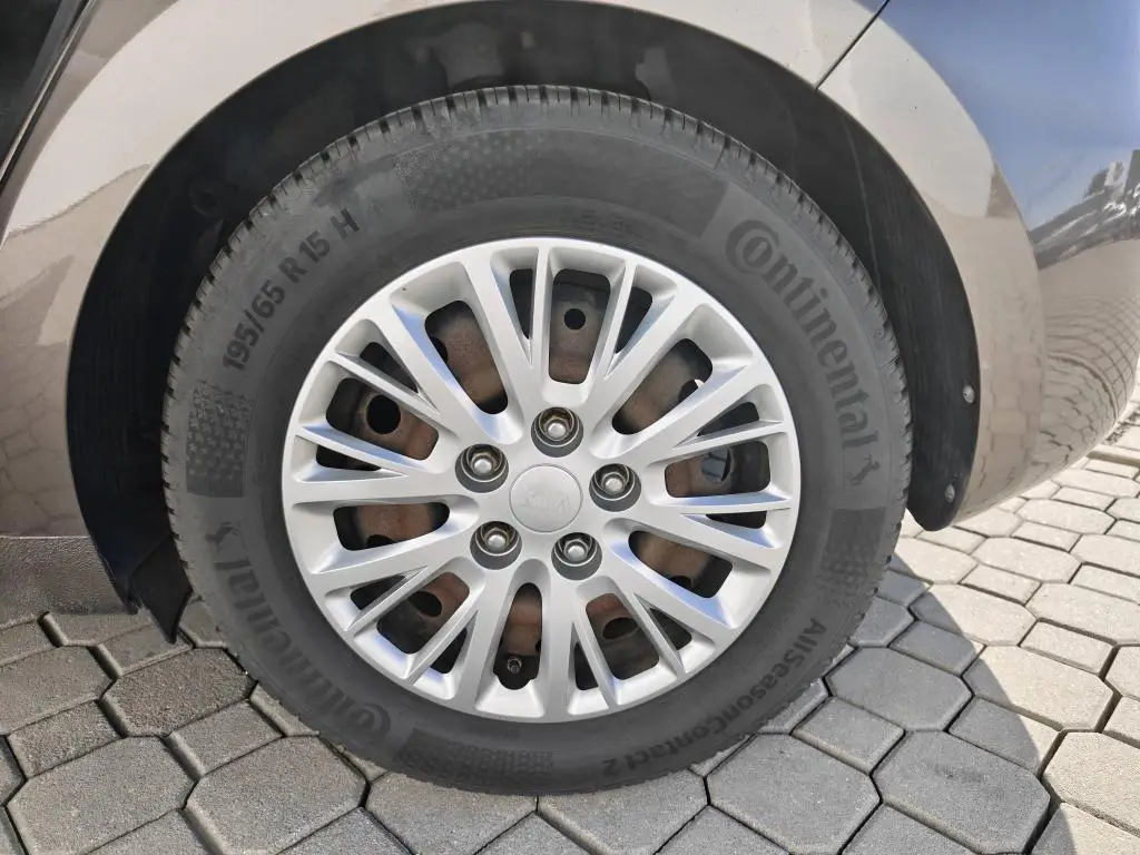KIA Ceed 5HB COOL 1,4 CVVT / 73kW