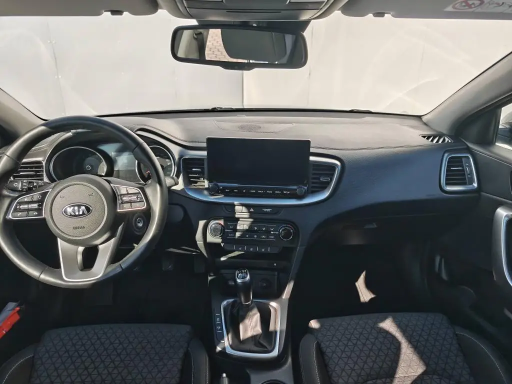 KIA Ceed SW CD Ceed SW CD 1,4 T-GDi GPF TOP (2020) 1,4 T-GDi / 103kW