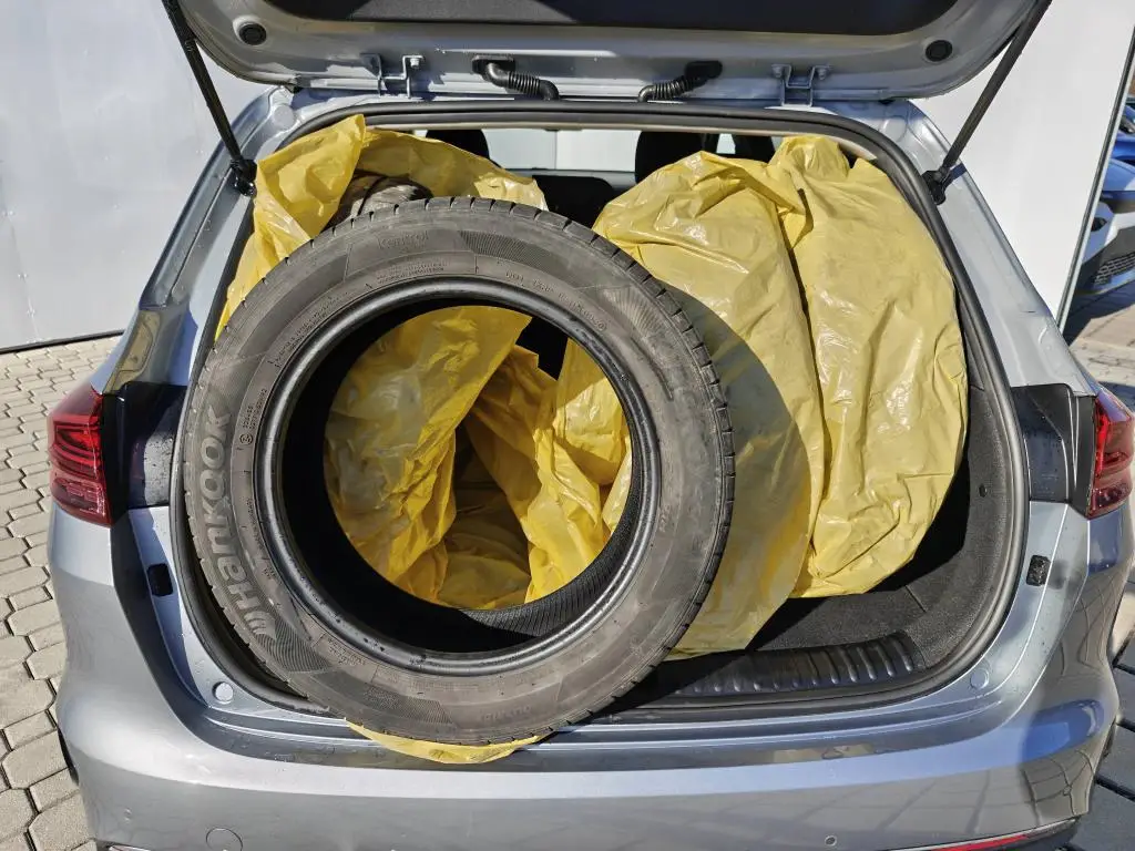 KIA Ceed SW CD Ceed SW CD 1,4 T-GDi GPF TOP (2020) 1,4 T-GDi / 103kW