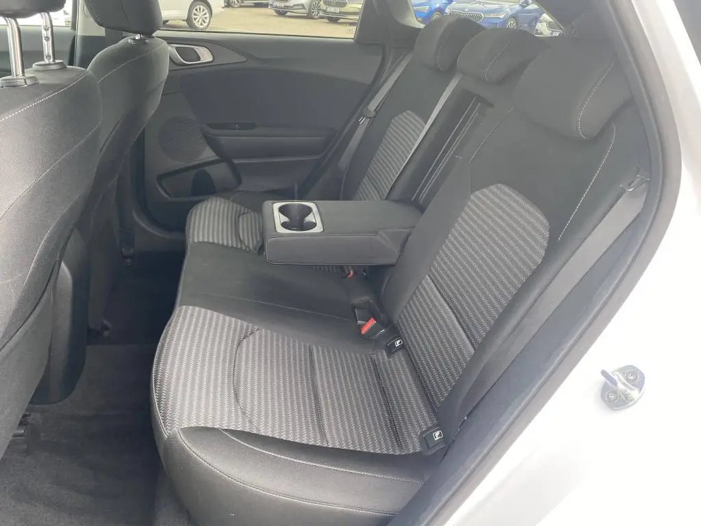 KIA Ceed SW CD TOP 1,5 T-GDi / 118kW