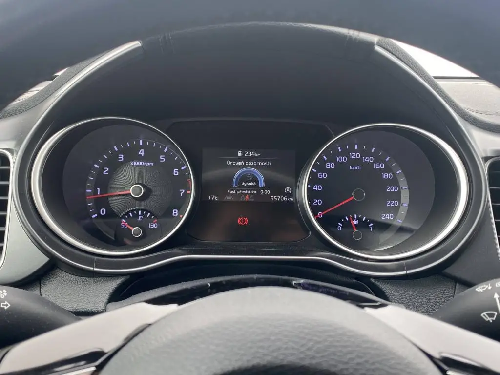KIA Ceed SW CD TOP 1,5 T-GDi / 118kW