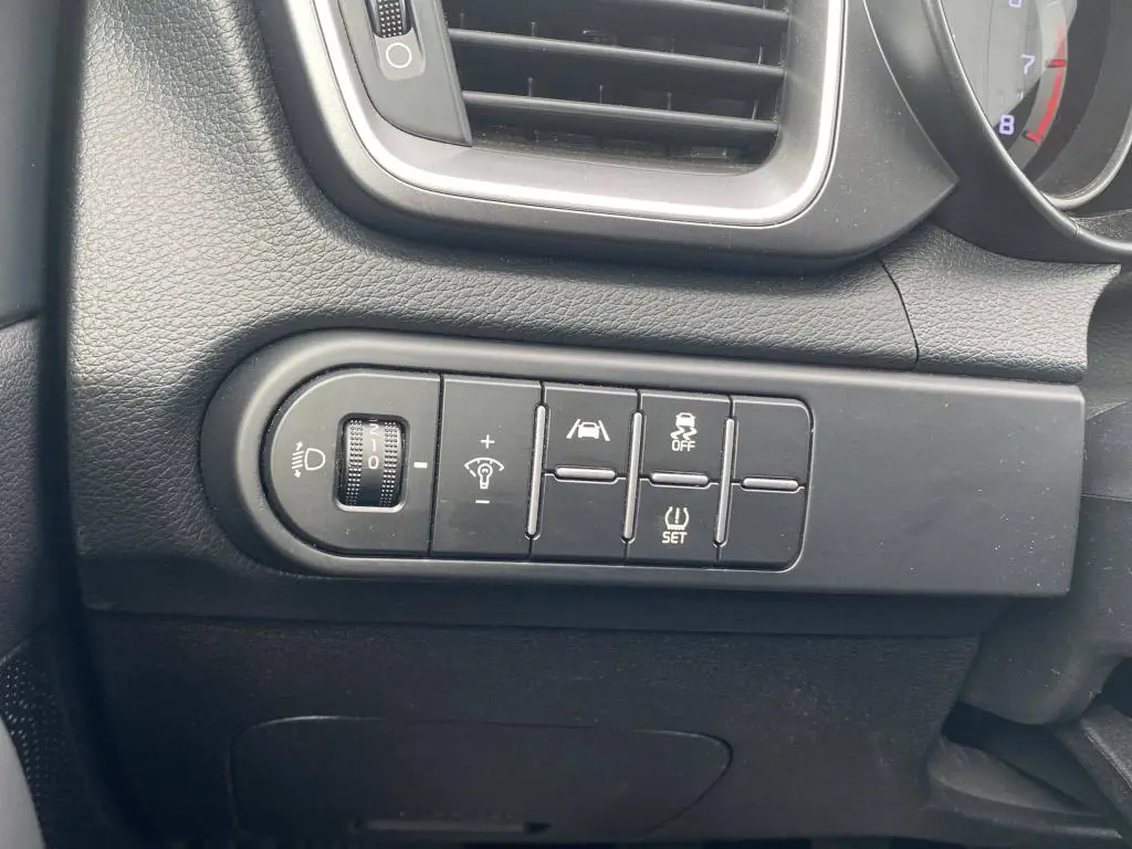 KIA Ceed SW CD TOP 1,5 T-GDi / 118kW