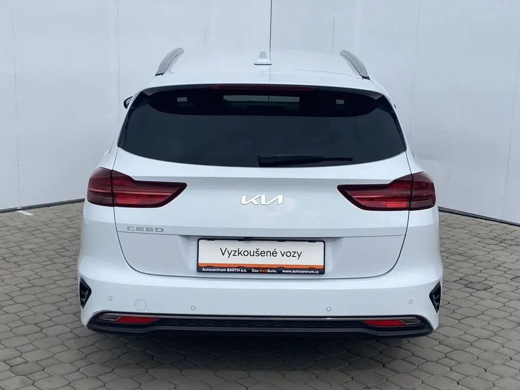KIA Ceed SW CD TOP 1,5 T-GDi / 118kW
