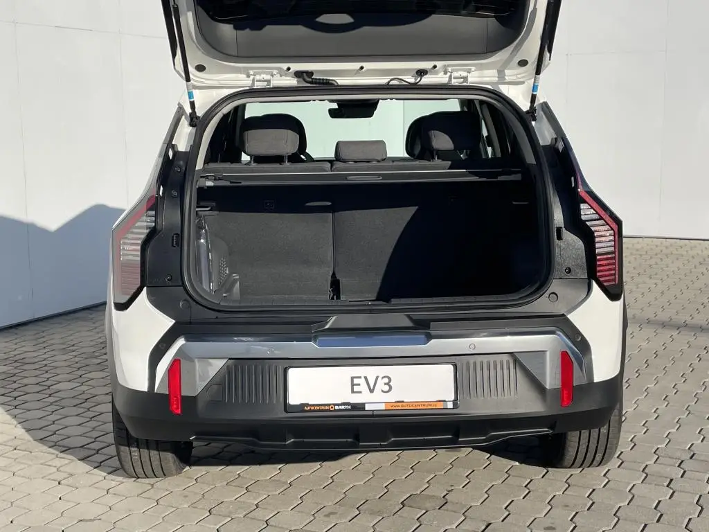 KIA EV3 EARTH  4x2 Synchronní AC elektromotor / 150kW