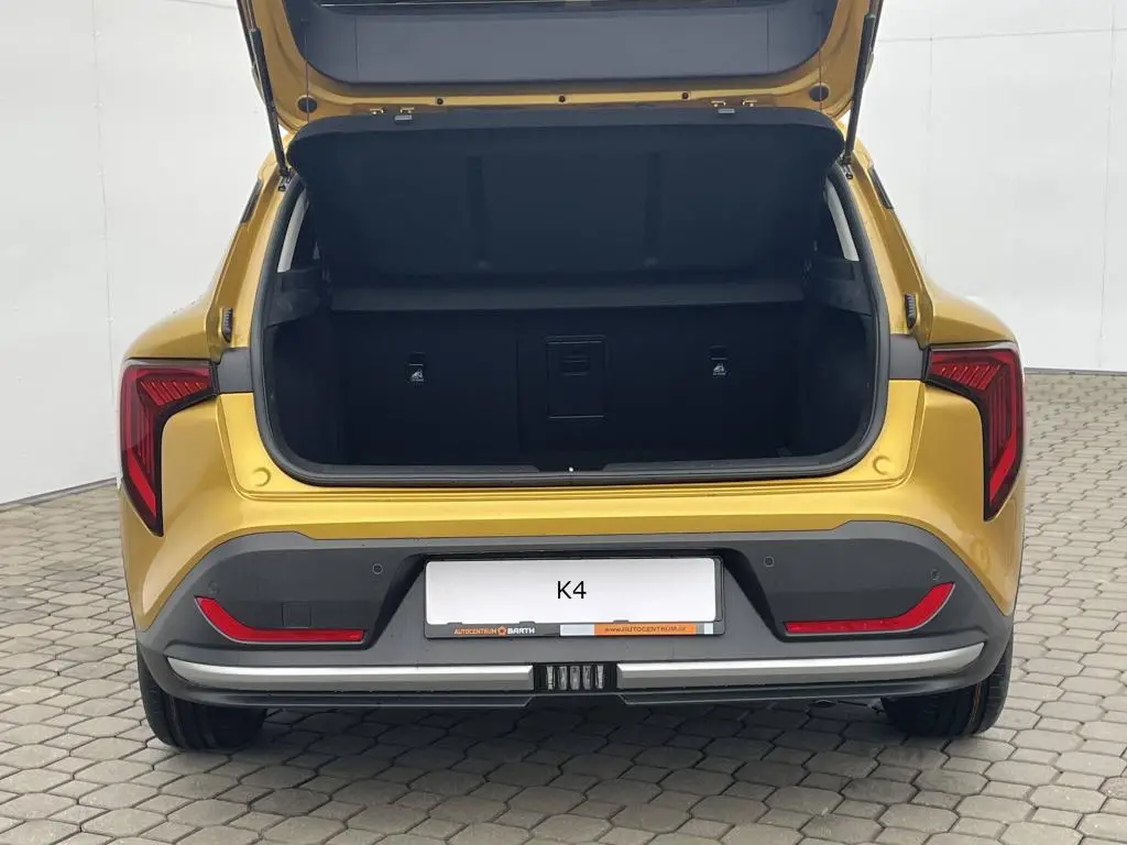 KIA K4 TOP 7DCT 1,6 T-GDi / 110kW