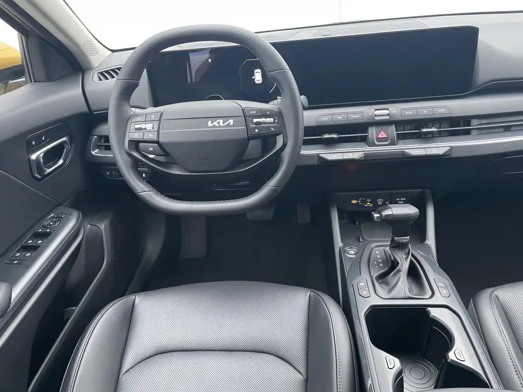 KIA K4 TOP 7DCT 1,6 T-GDi / 110kW