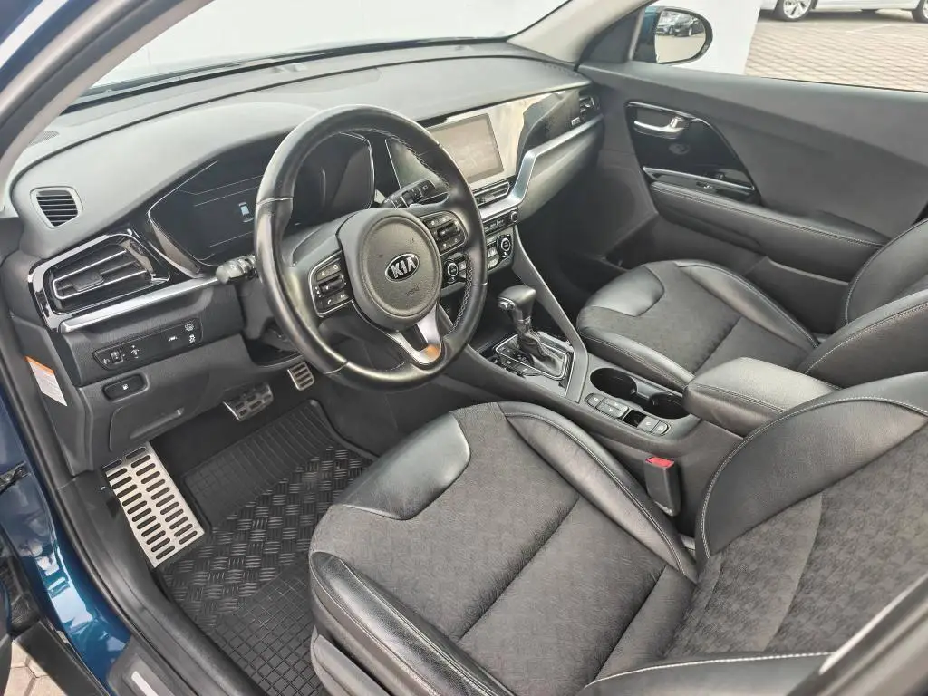 KIA Niro EXCLUSIVE 1,6GDi HEV / 105kW