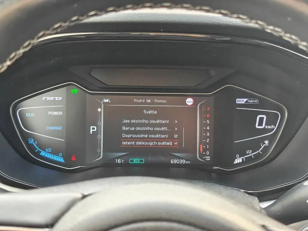 KIA Niro EXCLUSIVE 1,6GDi HEV / 105kW