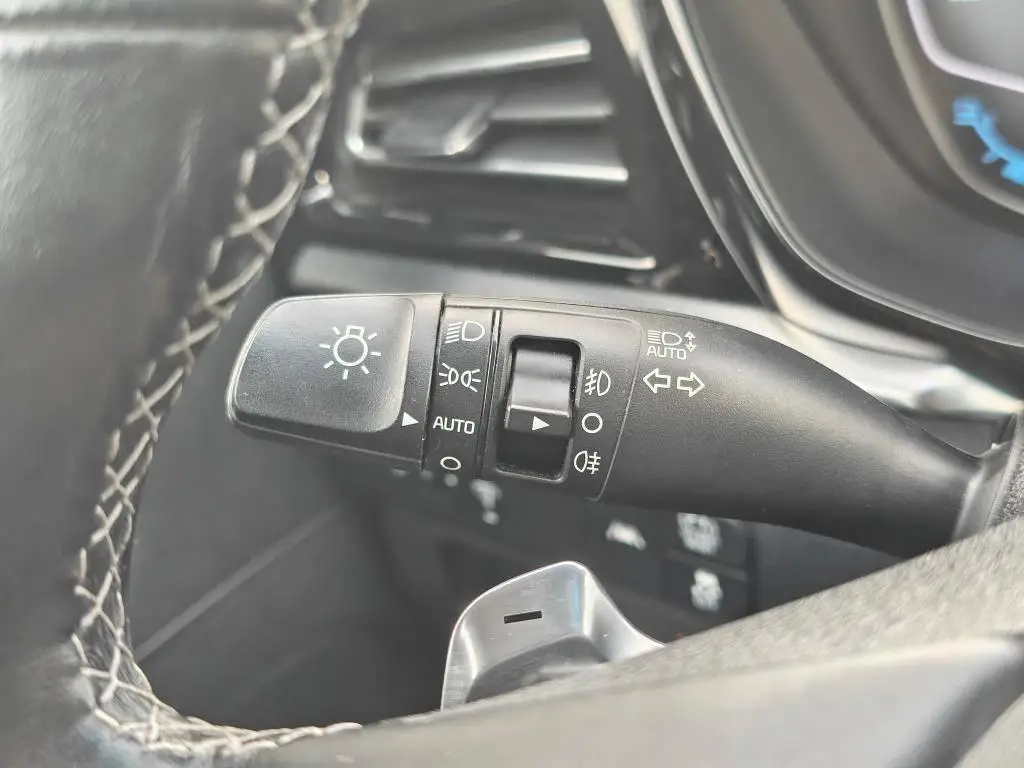 KIA Niro EXCLUSIVE 1,6GDi HEV / 105kW