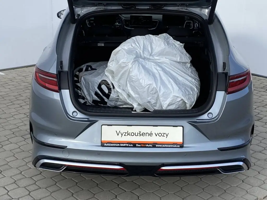 KIA ProCeed CD CD 1,5 T-GDi GPF 7DCT GT LINE PLUS (2021 1,5 T-GDi / 118kW