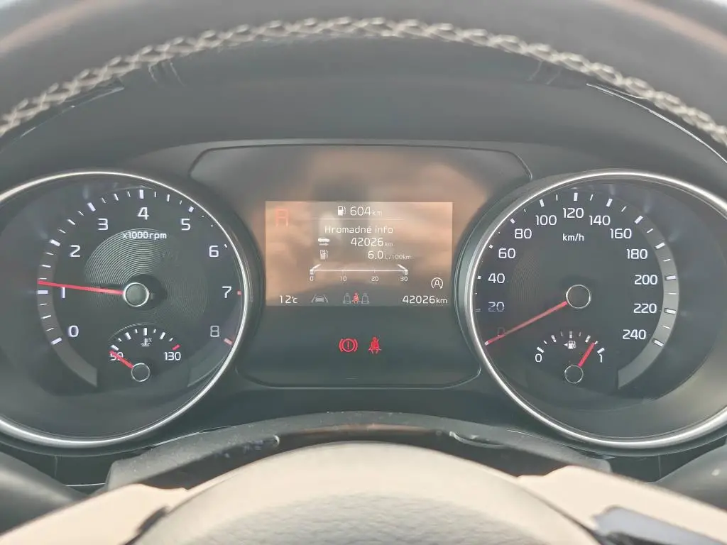 KIA ProCeed CD T-GDI GPF GT LINE PLUS (2022) T-GDI / 117kW