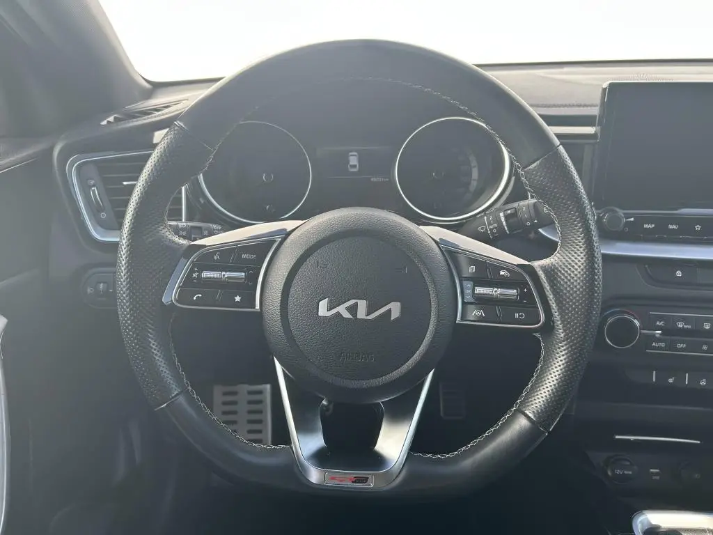 KIA ProCeed CD T-GDI GPF GT LINE PLUS (2022) T-GDI / 118kW