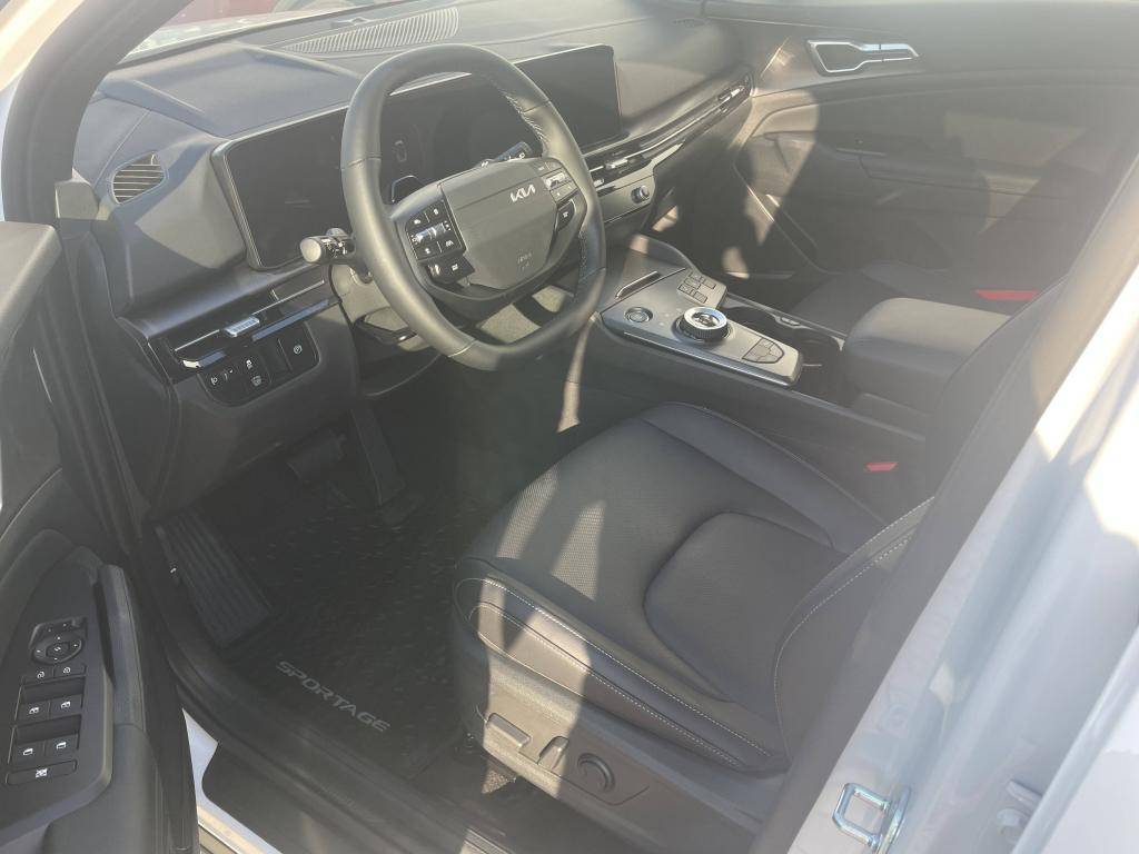 KIA Sportage NQ5 HEV/PHEV BLACK EDITION 6AT 4x4 1,6 T-GDi / 175kW