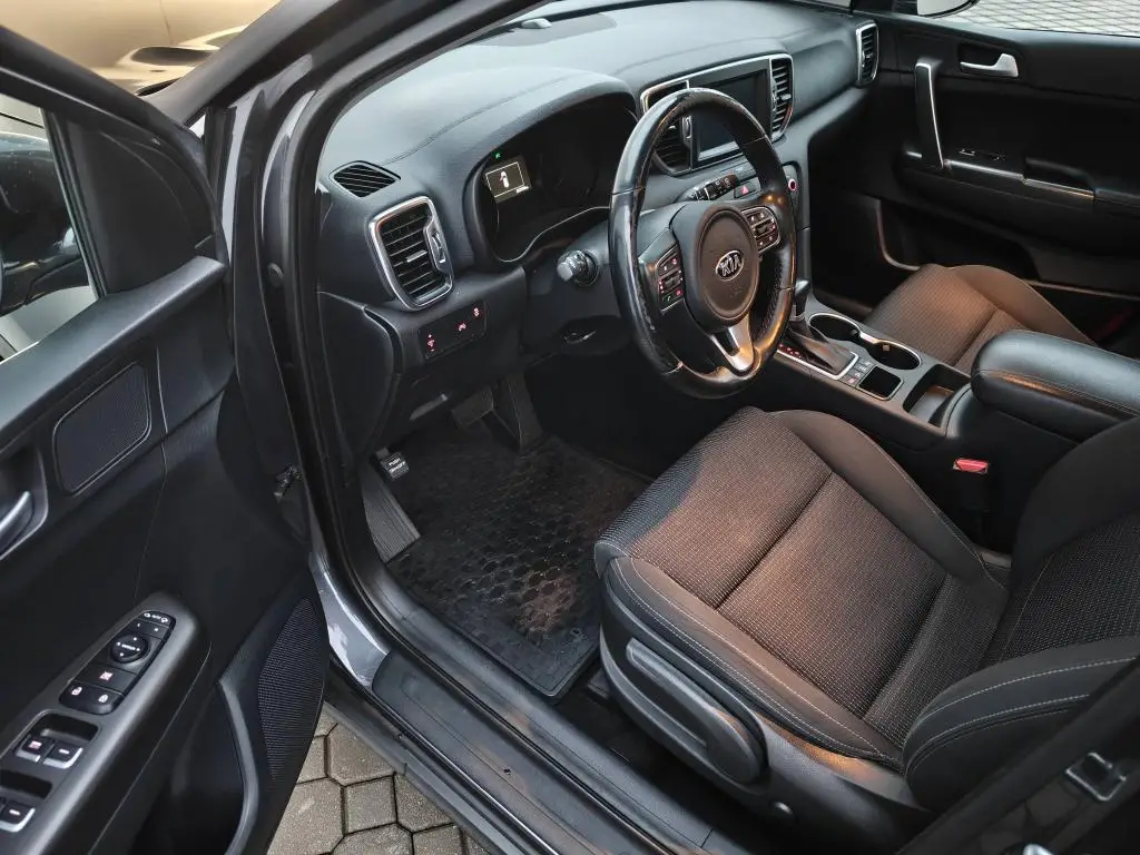 KIA Sportage QL STYLE 2017 2.0CRDi / 136kW