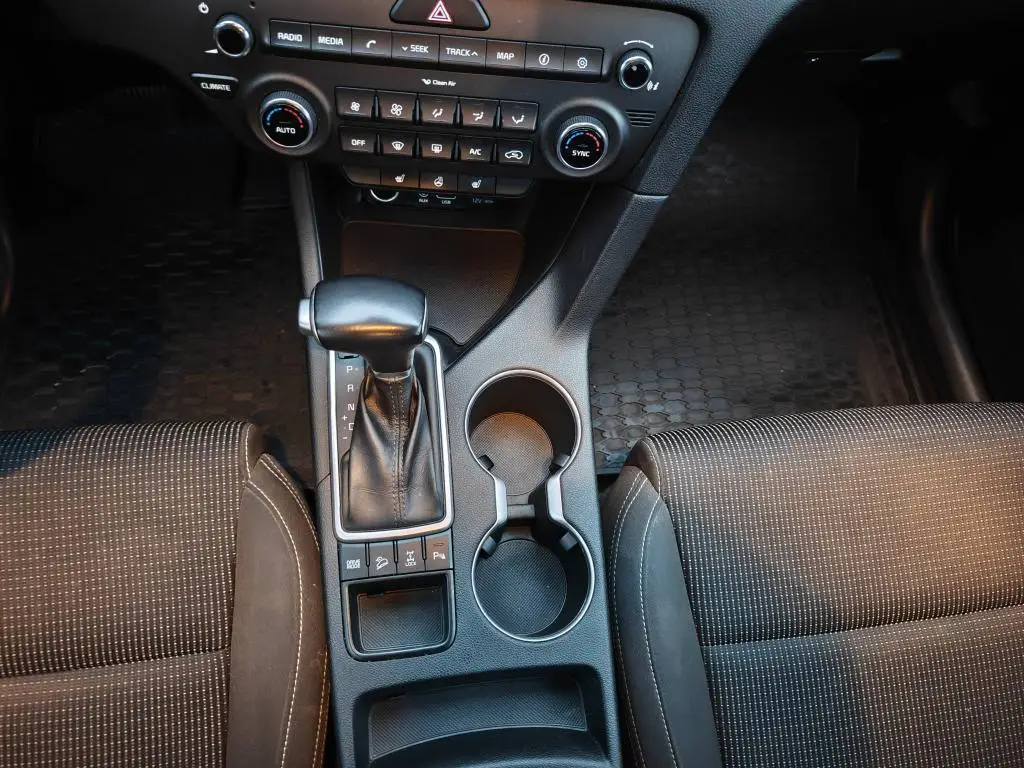 KIA Sportage QL STYLE 2017 2.0CRDi / 136kW