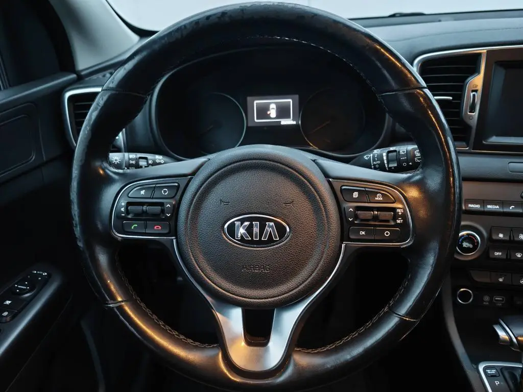 KIA Sportage QL STYLE 2017 2.0CRDi / 136kW