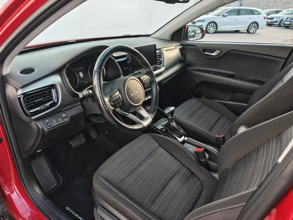 KIA Stonic SE 1,0 T-GDi GPF 7DCT EXCLUSIVE 74 kW 1.0 T-GDi / kW