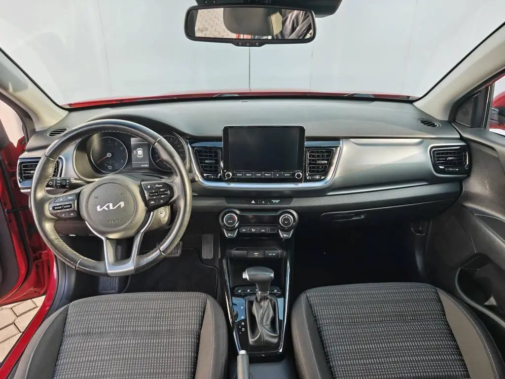 KIA Stonic SE 1,0 T-GDi GPF 7DCT EXCLUSIVE 74 kW 1.0 T-GDi / kW