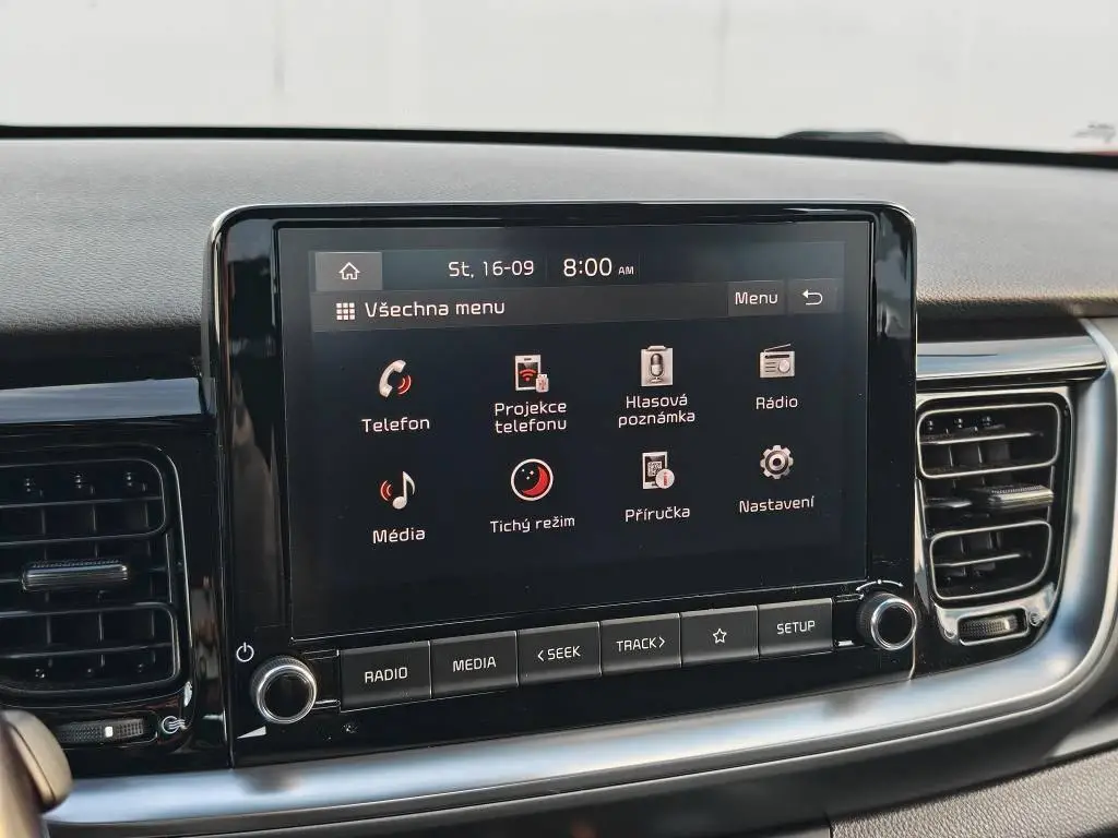 KIA Stonic SE 1,0 T-GDi GPF 7DCT EXCLUSIVE 74 kW 1.0 T-GDi / kW