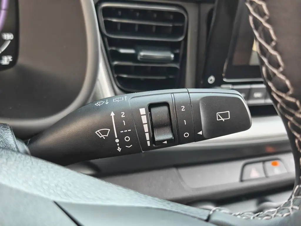 KIA Stonic SE SPIN 1,2 DPI / 58kW