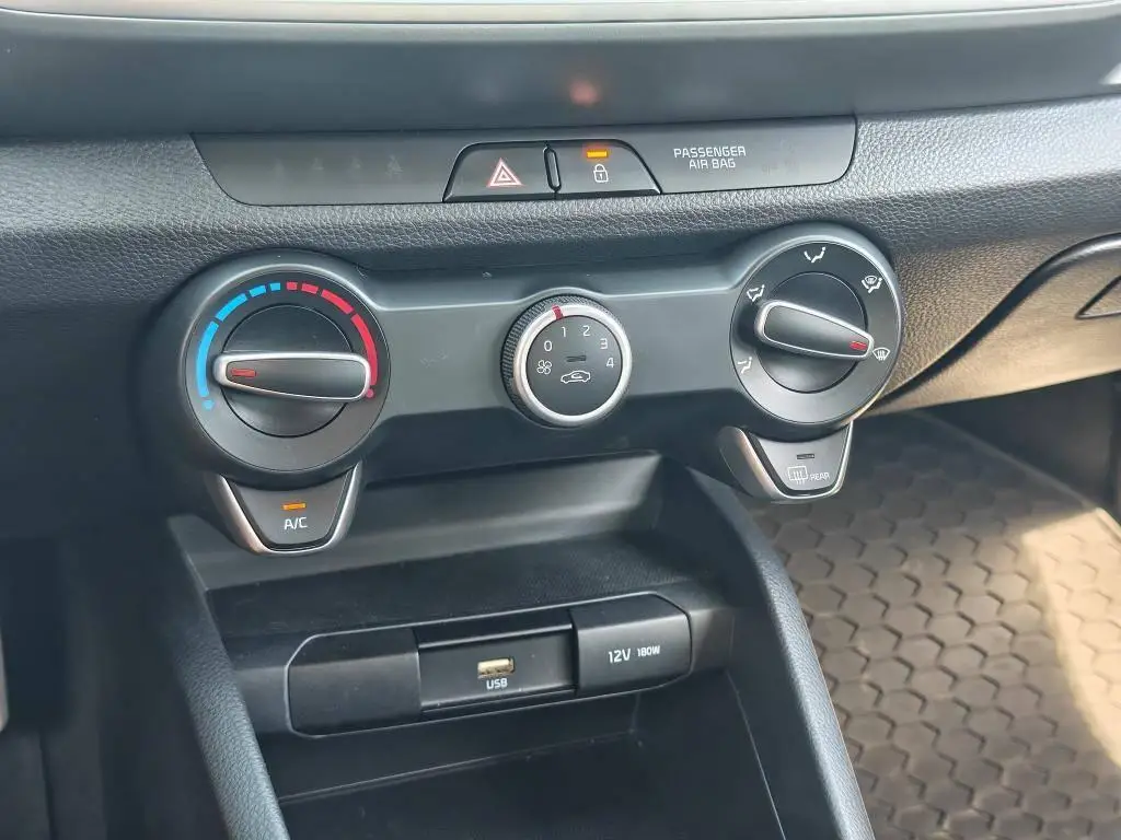 KIA Stonic SE SPIN 1,2 DPI / 58kW